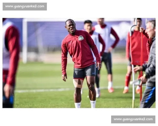 李磊转会风云:两球队竞逐,河南明确否认参与谈判